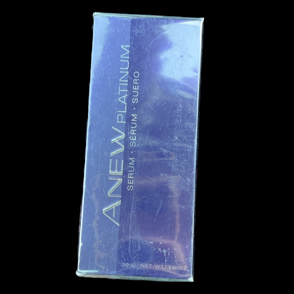 ANEW Platinum Serum - Anti-aging‎ Solution